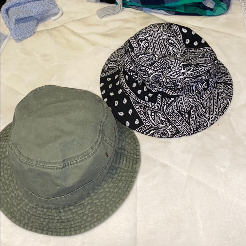 Bucket hats